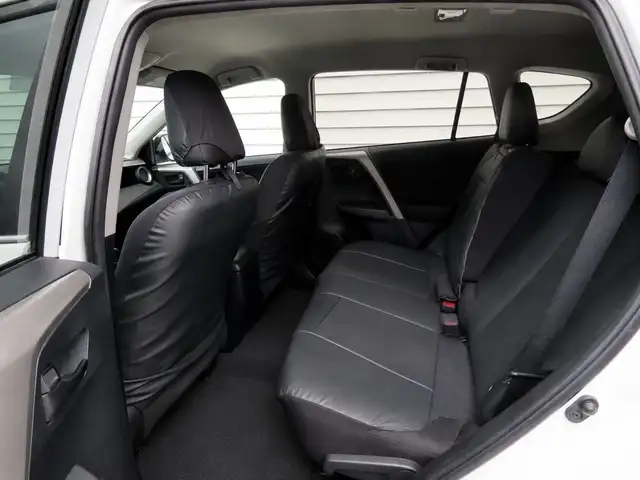 2016 Toyota RAV4 - Photo 6