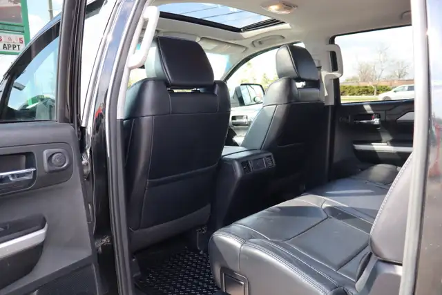 2017 Toyota Tundra - Photo 19