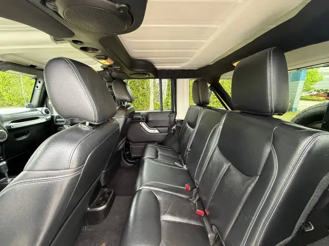 2013 JEEP WRANGLER UNLIMITED SAHARA EDITION 4WD AUTOMATIC A/C - Photo 10