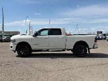 2024 RAM 2500 Laramie - Photo 3