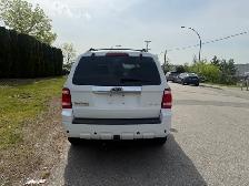 2008 Ford Escape LIMITED 4WD AUTO A/C LEATHER LOCAL BC 173,000KM - Photo 6