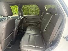 2008 Ford Escape LIMITED 4WD AUTO A/C LEATHER LOCAL BC 173,000KM - Photo 9