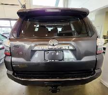 2022 Toyota 4Runner SR5 AWD 7 PASSAGER - Photo 4