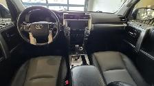2022 Toyota 4Runner SR5 AWD 7 PASSAGER - Photo 12