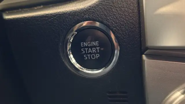 2022 Toyota 4Runner SR5 AWD 7 PASSAGER - Photo 21