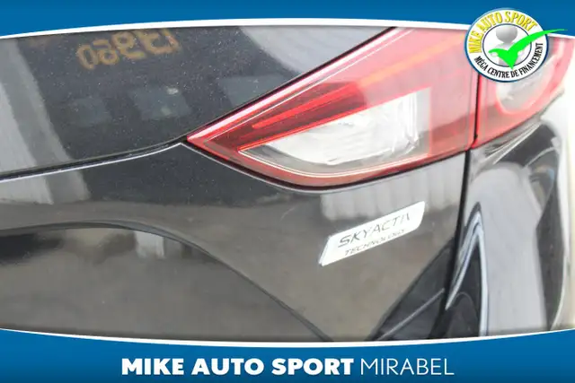 2014 Mazda 3 Berline 4 portes, boîte automatique, GS-SKY! - Photo 10