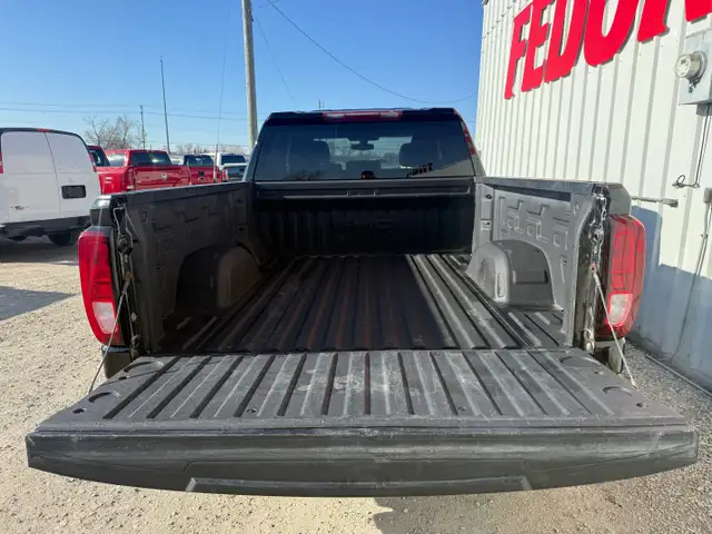2019 GMC Sierra 1500 Elevation Double Cab 4WD - Photo 5