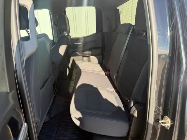 2019 GMC Sierra 1500 Elevation Double Cab 4WD - Photo 9