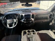 2019 GMC Sierra 1500 Elevation Double Cab 4WD - Photo 10