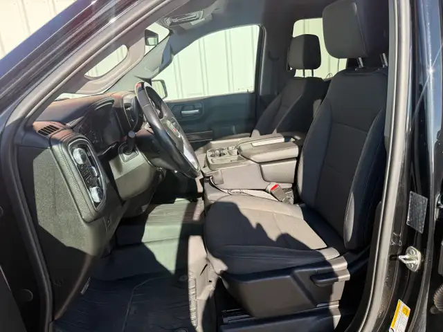 2019 GMC Sierra 1500 Elevation Double Cab 4WD - Photo 11
