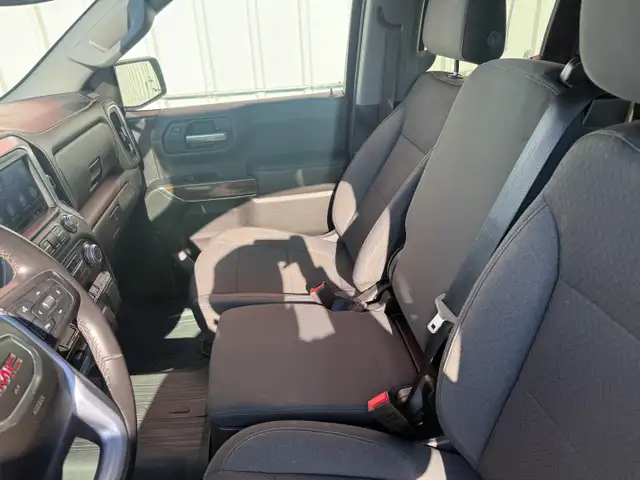 2019 GMC Sierra 1500 Elevation Double Cab 4WD - Photo 12