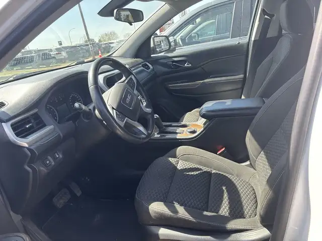 2017 GMC Acadia - Photo 4