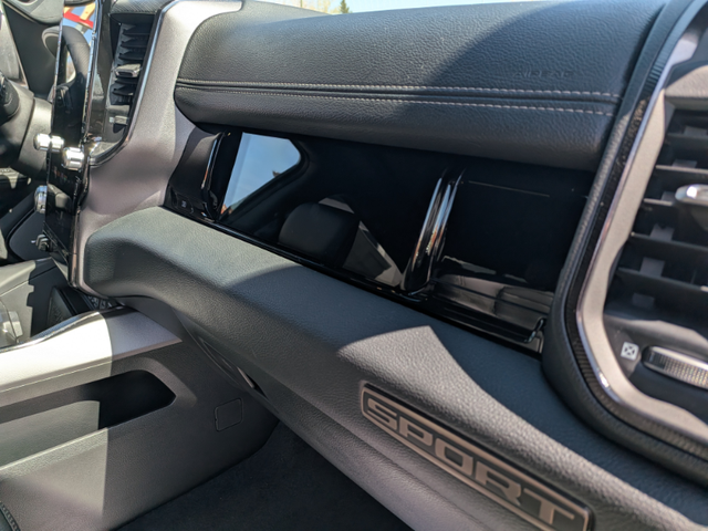 2026 RAM 1500 SPORT - Photo 12