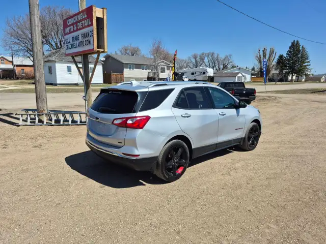 2020 Chevrolet Equinox - Photo 2