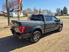 2017 Ford F-150 - Photo 2