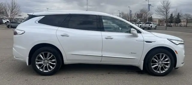 2023 Buick Enclave Avenir AWD - Photo 6