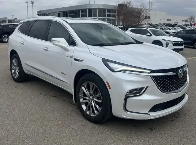 2023 Buick Enclave Avenir AWD - Photo 7