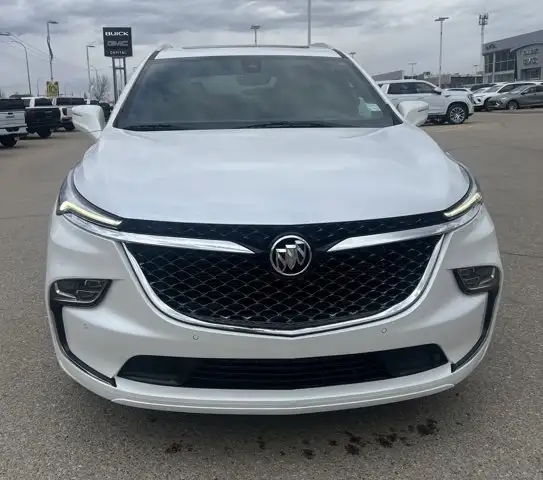 2023 Buick Enclave Avenir AWD - Photo 8