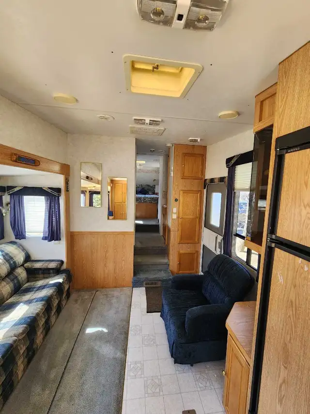 2002 Kustom Coach Titan - Photo 4
