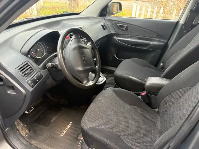 2009 HYUNDAI TUCSON - Photo 6
