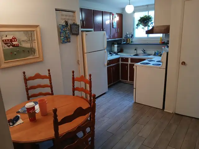 For RENT, LOUER, 41/2, Ile-Perrot, 2-bdrm, suny, Privat, service - Photo 2