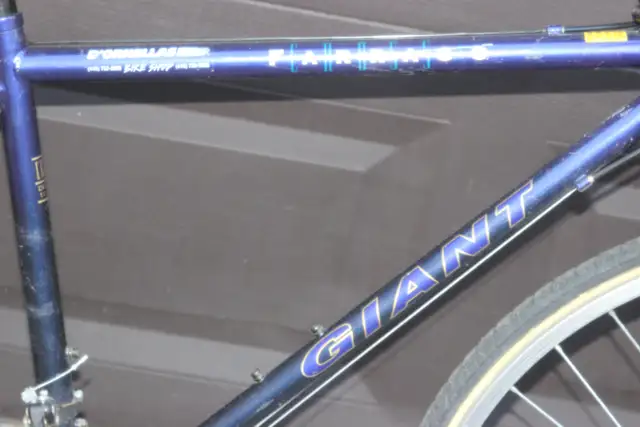 Giant Farago SE Hybrid Bike 17 inch Frame - Photo 2