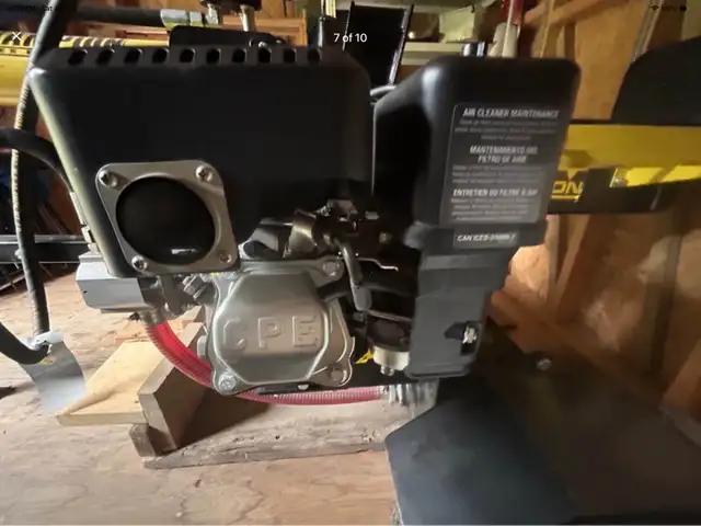 Champion Wood Splitter - Photo 3