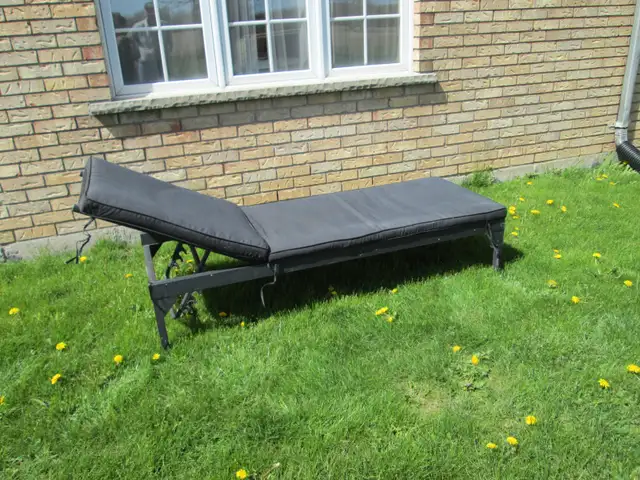 CHAISE LOUNGE - Photo 2