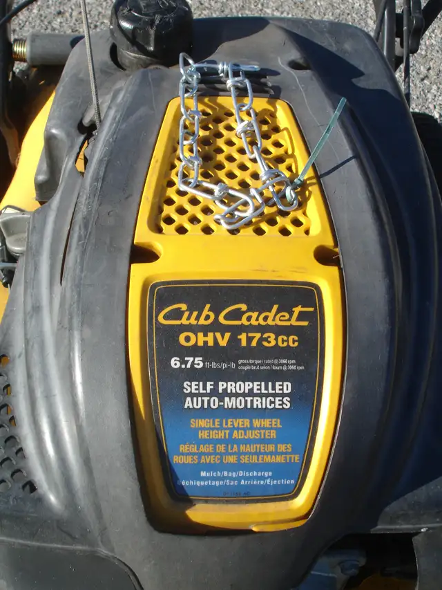 UP FOR SALE TODAY 3 IN 1 20' CUB CADET 6.75HP/173CC LAWNMOWER! - Photo 5
