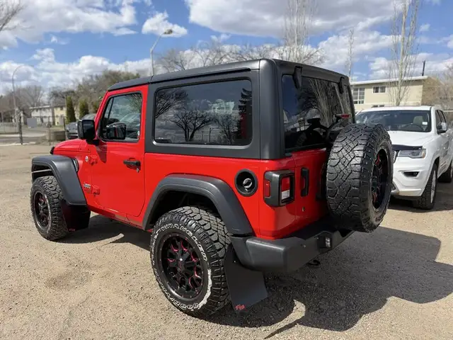 2020 Jeep Wrangler Sport - Photo 4