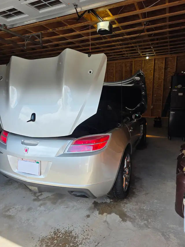 2007 Saturn Sky Convertible - Photo 4