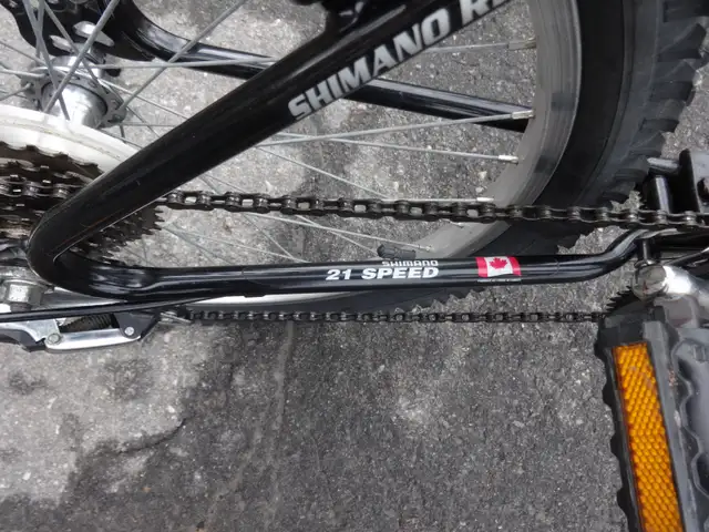 VÉLO SUPERCYCLE,24 POUCES, SUSPENSION,21 VITESSES. ENFANT. - Photo 2