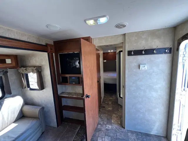 2016 Catilina Deluxe Edition - Photo 4