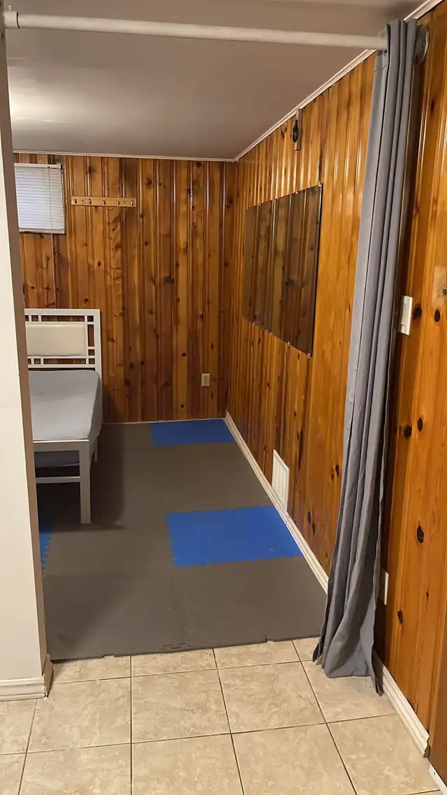 Basement Apartment - Photo 3