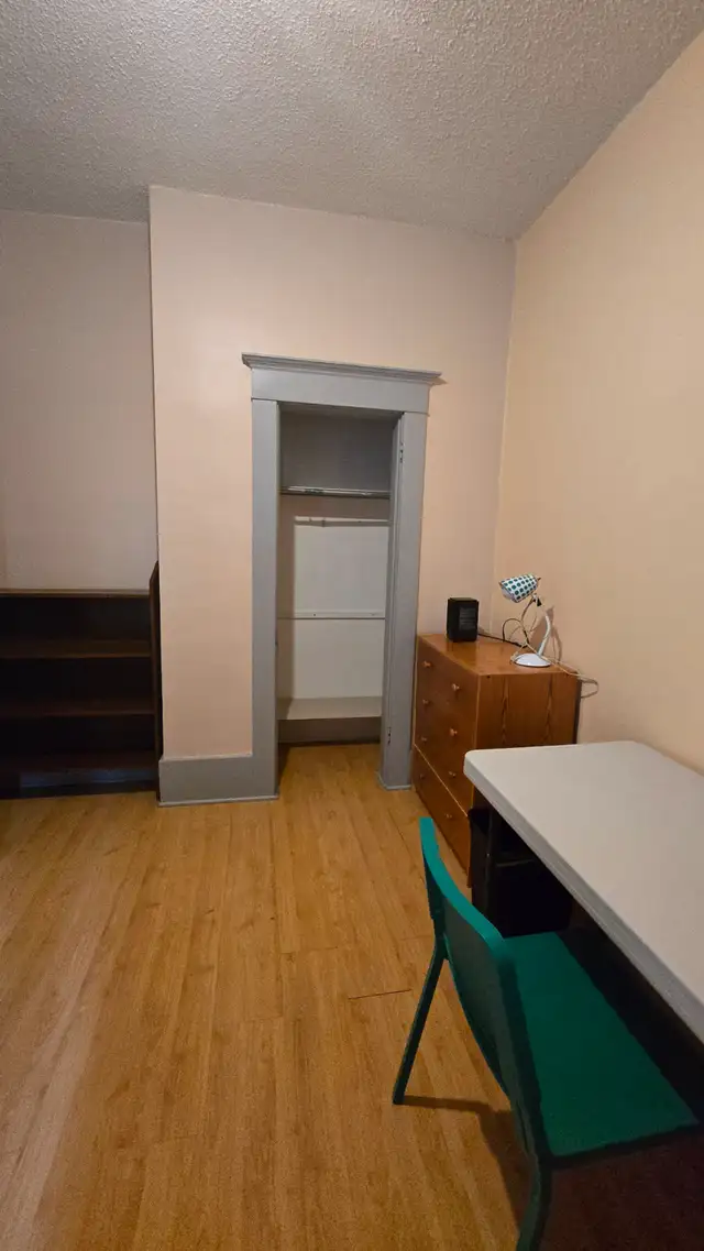 Downtown nice private room - Photo 2
