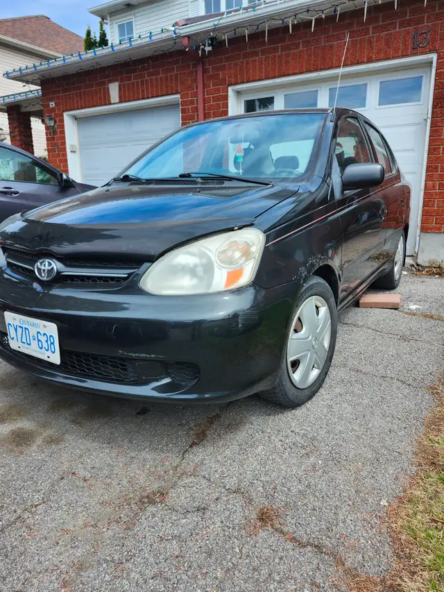 2003 Toyota Echo - Photo 4