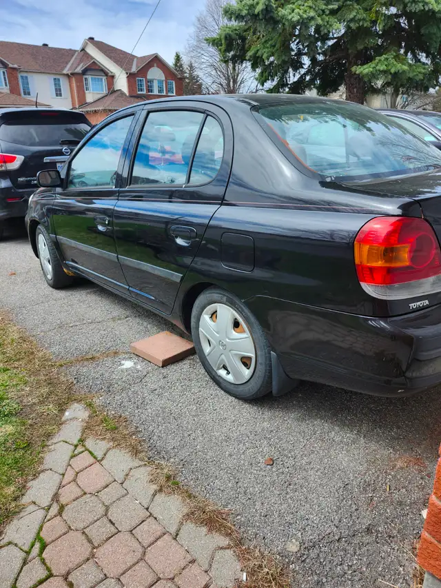 2003 Toyota Echo - Photo 6