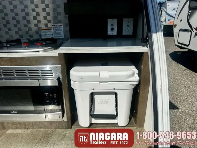 2021 nuCamp TAG SERIES Travel Trailer - Photo 15