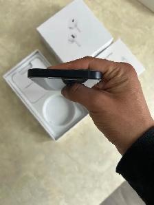 iPhone 12 64gb No Face ID Airpods Pkg/Delivery - Photo 4
