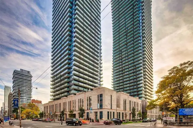 Bay St/Mary St Luxury U Condo 2 Bed/2 Bath Near UofT