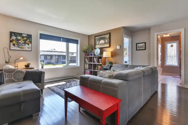 Bungalow avec garage:  25 min de la base militaire de St-Jean - Photo 3