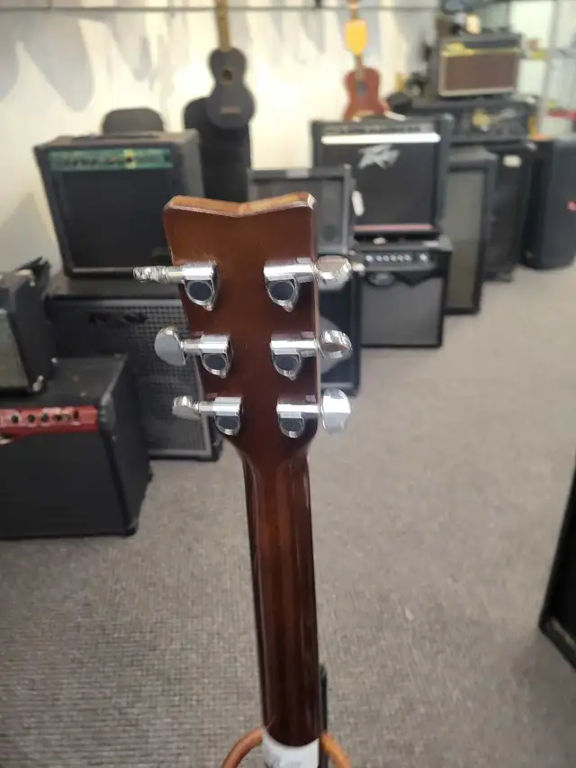 Yamaha F325 Acoustic Guitar - Photo 6