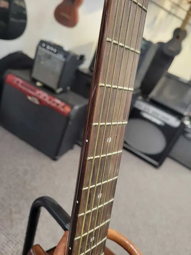 Yamaha F325 Acoustic Guitar - Photo 8
