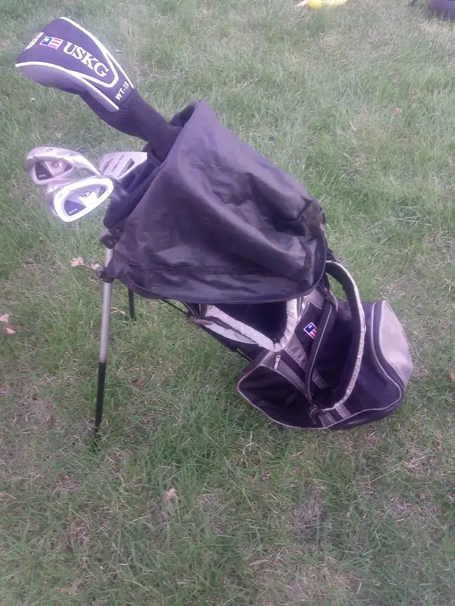 -Kids Golf Clubs With Bag- - Photo 2