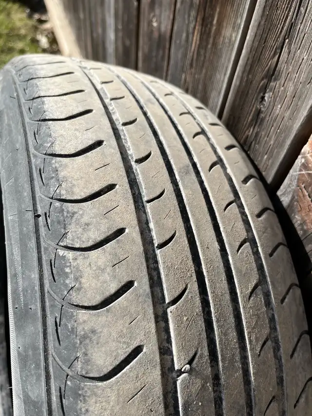 Nexen tire 195/65R/15 - Photo 3