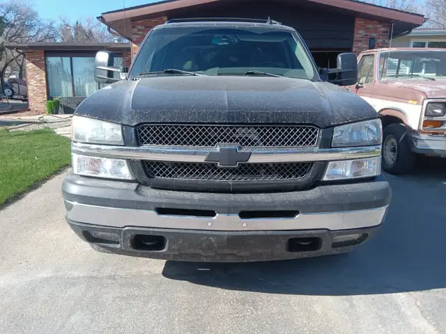 2006 Chevy Avalanche - Photo 3
