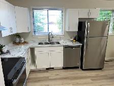 3 Bedroom Townhouse - Windsor Park - $1995