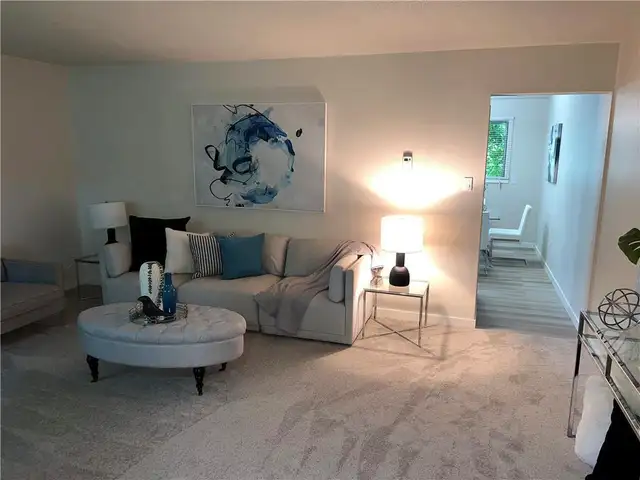 3 Bedroom Townhouse - Windsor Park - $1995 - Photo 4