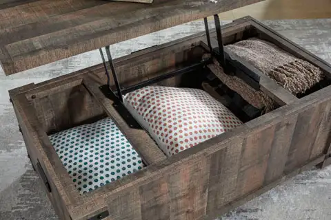 New Hollum Lift Top Coffee Table Reg. $749 - Photo 3