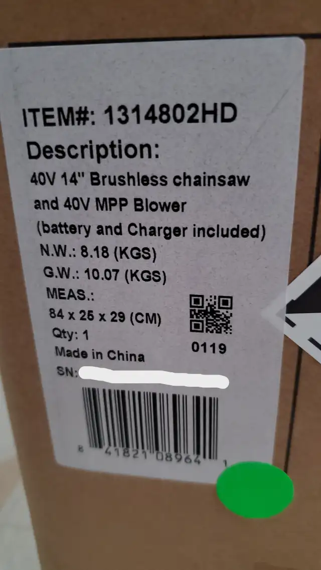 Greenworks 40V 14' chainsaw and blower combo, Brand New, Sealed - Photo 4